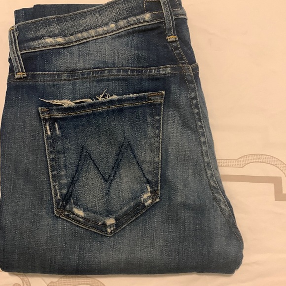 Size 24 as labeled but fit like a 26 - Picture 1 of 15